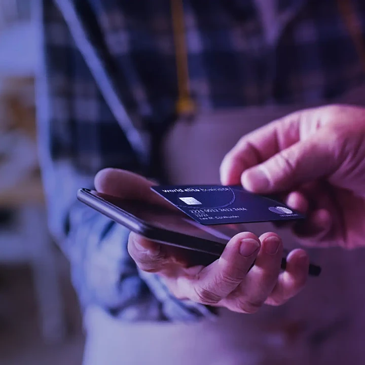 Vibrant, una 'app' de pagos 'contactless' que sustituye al datáfono - El  Periódico